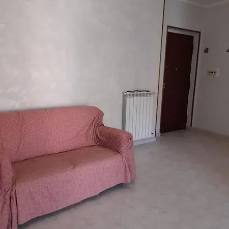 Appartamento Con Parcheggio Gratuito All'interno Casalnuovo Di Napoli